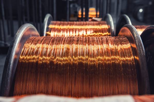 Kupfer Aktien: So profitieren Sie 2025 vom Boom des roten Goldes